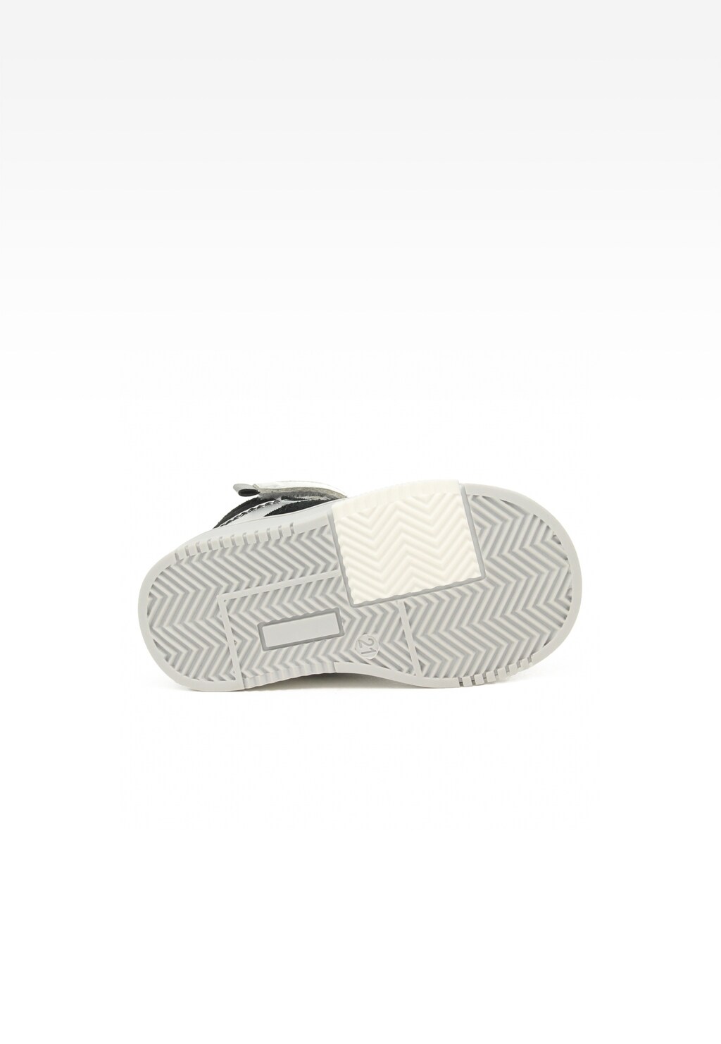 Sneakers BARTEK 11583002, dla dziewcząt, czarno-srebrny Widok 8